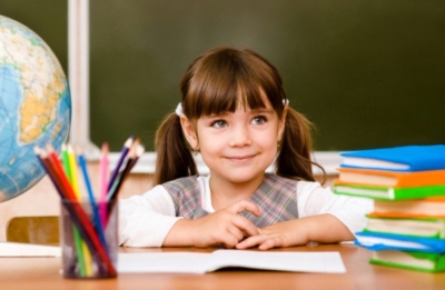 С какого возраста принимают в первый класс: во сколько лет лучше отдать ребенка в школу и не навредить ему?