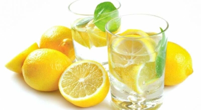 Можно ли есть лимон при грудном вскармливании и как его употреблять? Польза и вред фрукта