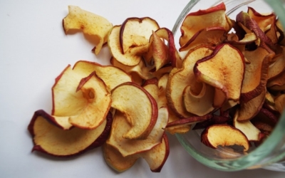 Особенности употребления сушеных яблок при грудном вскармливании. Почему сухой фрукт полезнее свежего?