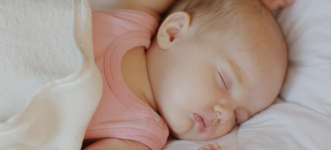 Как приучить ребенка спать ночью без памперса