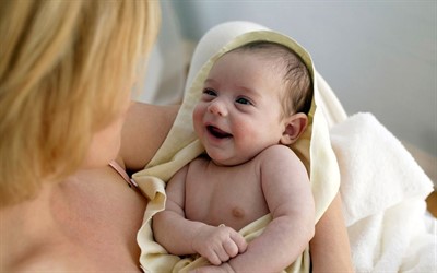 Что должен уметь новорожденный ребенок 1 месяца? Информация для внимательных родителей