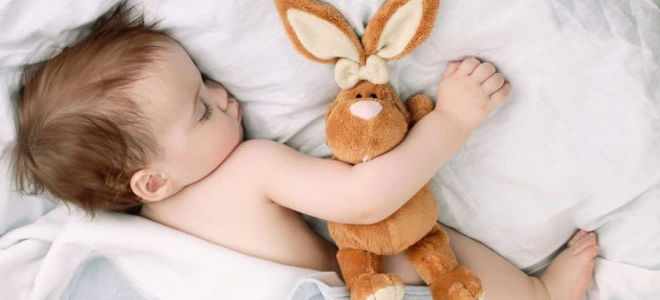 Как приучить ребёнка спать в кроватке